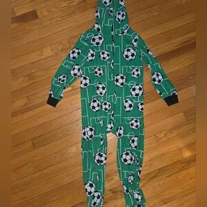 The Children's Place Green Soccer Print Footie